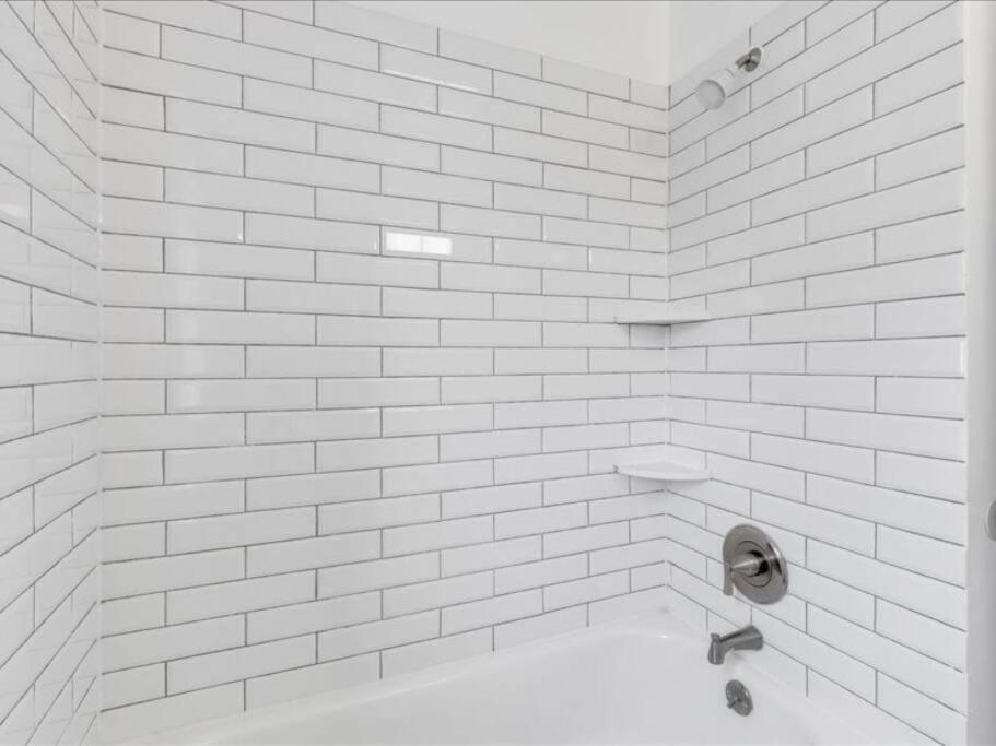 Quaint 3/2.5 Home In Fort Dupont 워싱턴 외부 사진